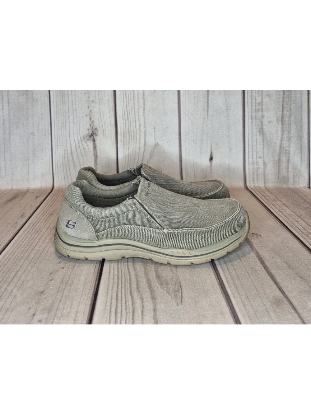 Skechers Men's Size 12 Relaxed Fit Expected Avillo Slip-On Shoes Khaki Canvas